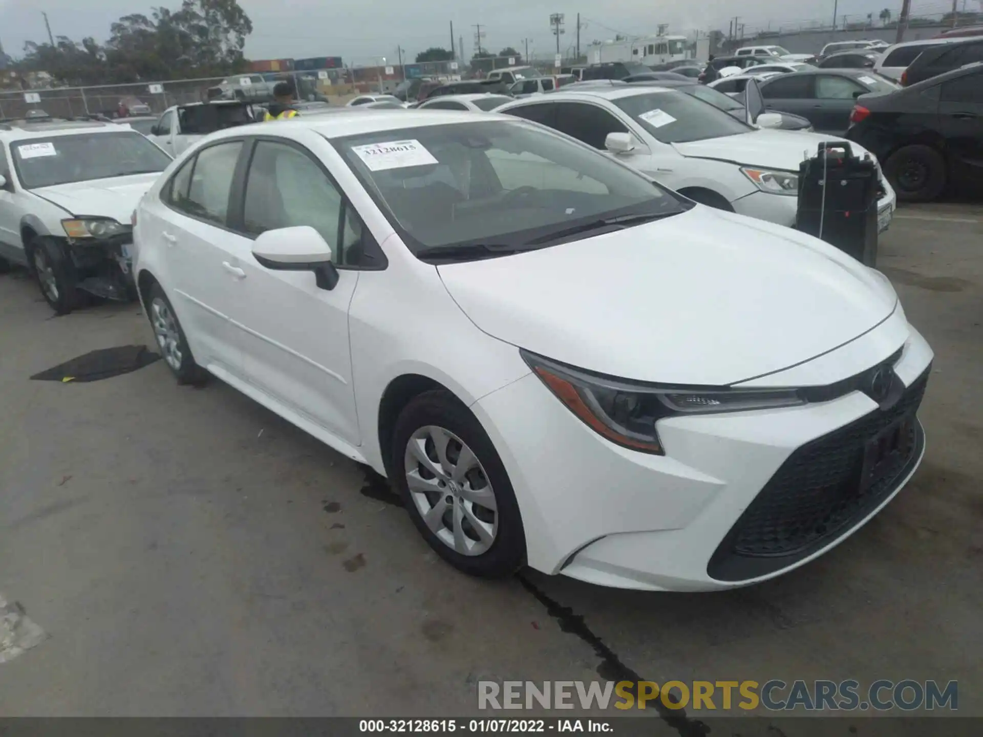 1 Photograph of a damaged car JTDEPRAE9LJ063550 TOYOTA COROLLA 2020