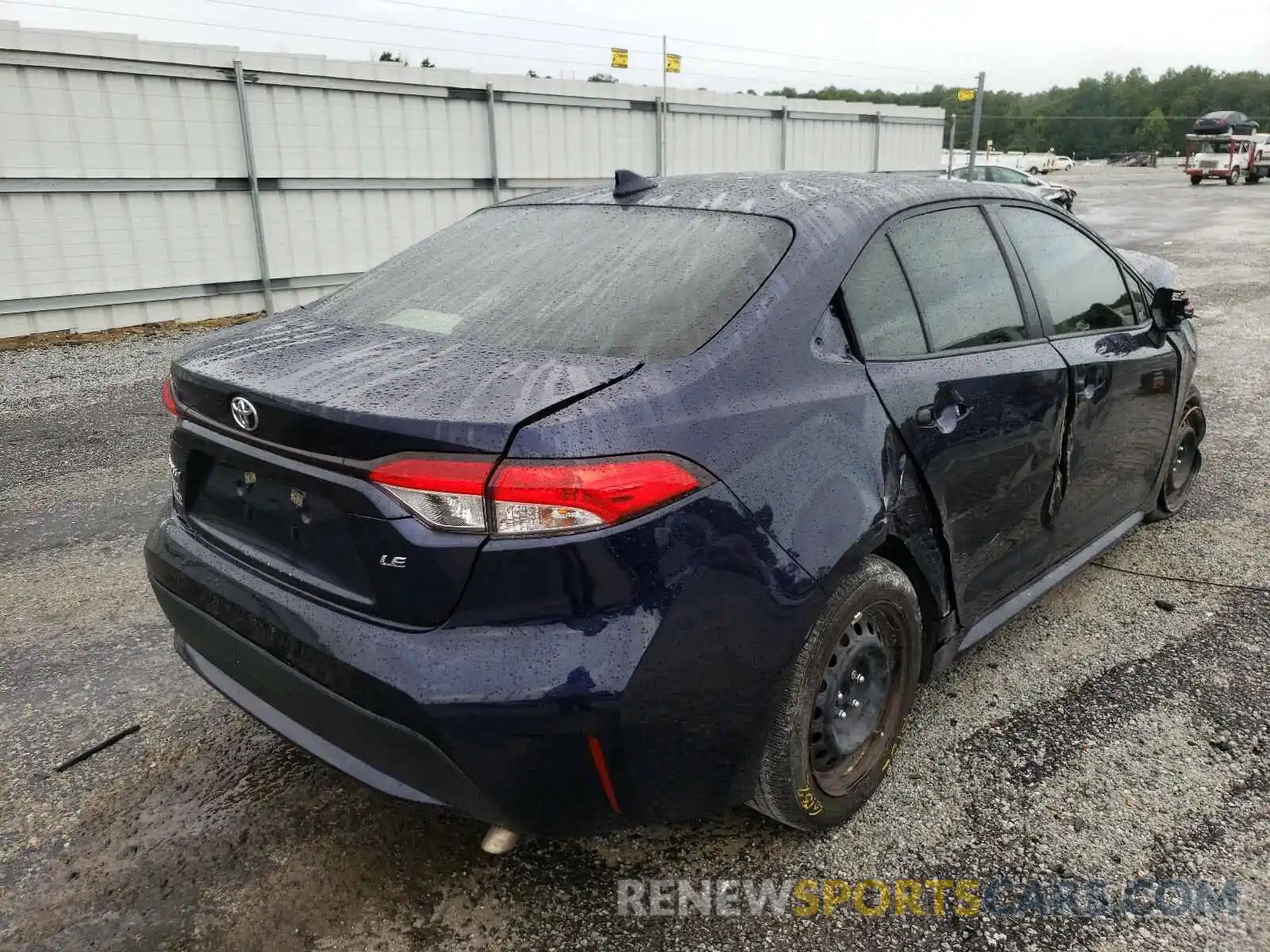 4 Photograph of a damaged car JTDEPRAE9LJ064200 TOYOTA COROLLA 2020