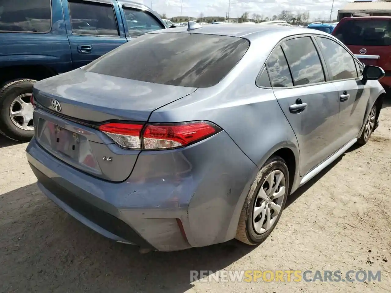 4 Photograph of a damaged car JTDEPRAE9LJ065198 TOYOTA COROLLA 2020