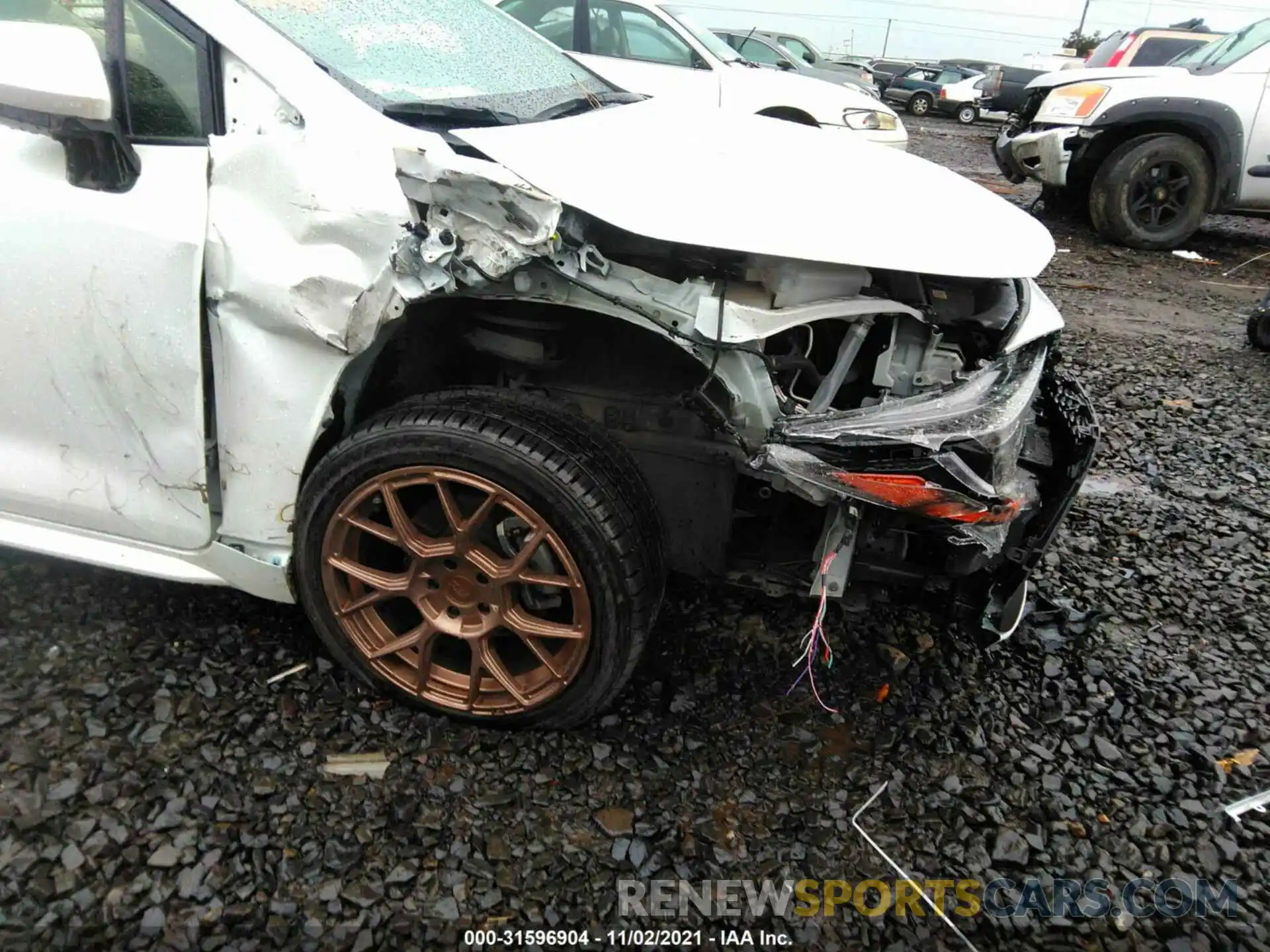 6 Photograph of a damaged car JTDEPRAE9LJ066934 TOYOTA COROLLA 2020