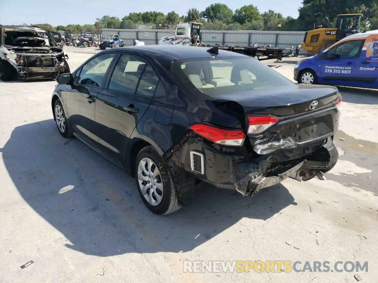 3 Photograph of a damaged car JTDEPRAE9LJ067131 TOYOTA COROLLA 2020