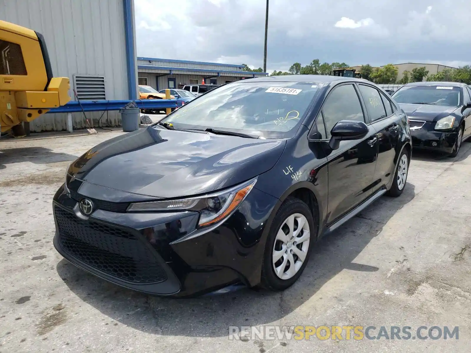 2 Photograph of a damaged car JTDEPRAE9LJ071986 TOYOTA COROLLA 2020