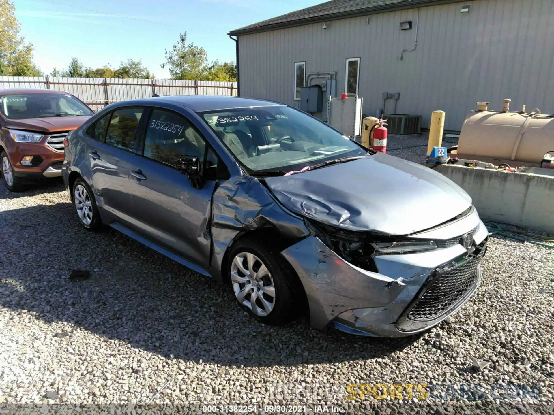 1 Photograph of a damaged car JTDEPRAE9LJ072314 TOYOTA COROLLA 2020