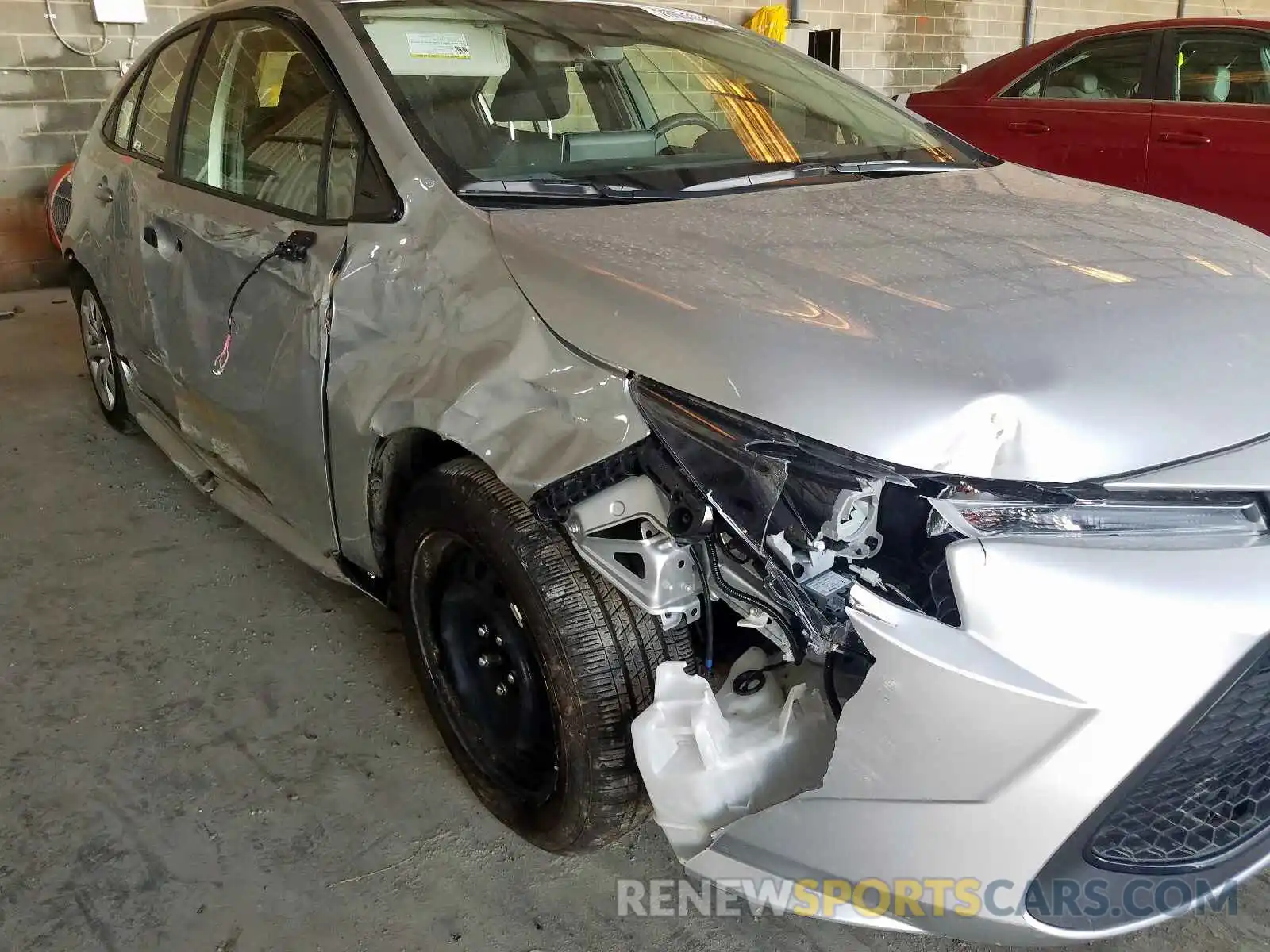 9 Photograph of a damaged car JTDEPRAE9LJ075083 TOYOTA COROLLA 2020