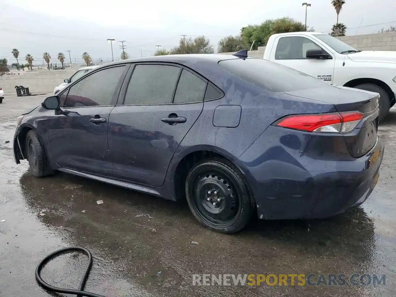 2 Photograph of a damaged car JTDEPRAE9LJ075696 TOYOTA COROLLA 2020