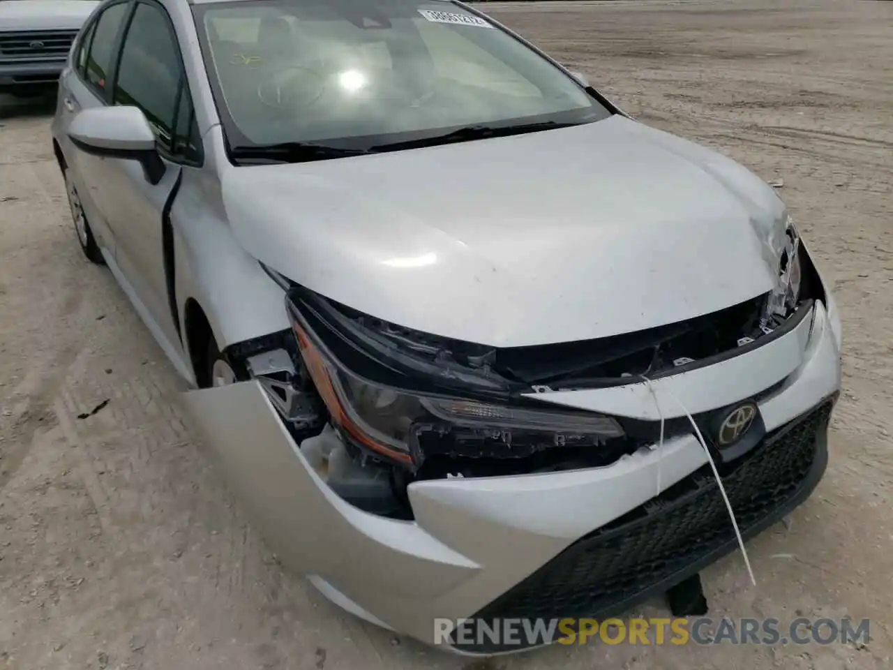 1 Photograph of a damaged car JTDEPRAE9LJ075777 TOYOTA COROLLA 2020