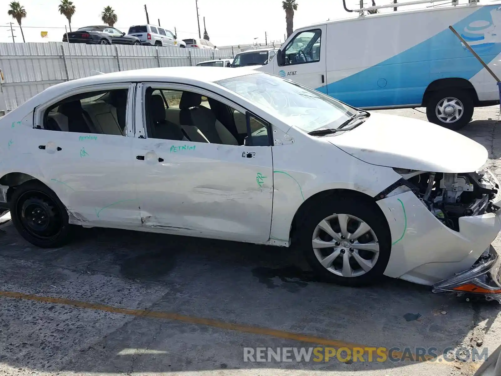 9 Photograph of a damaged car JTDEPRAE9LJ077013 TOYOTA COROLLA 2020