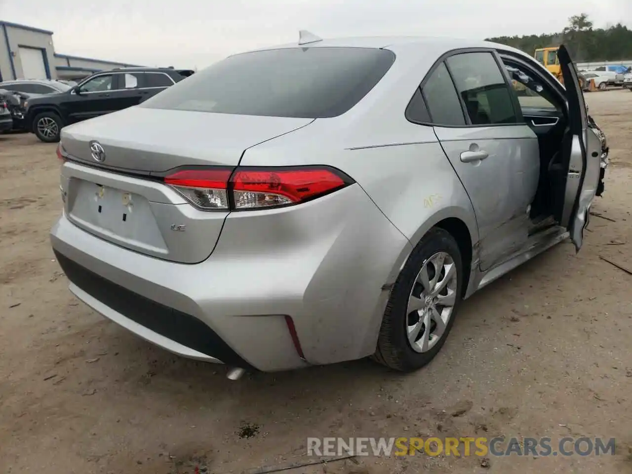 4 Photograph of a damaged car JTDEPRAE9LJ077545 TOYOTA COROLLA 2020