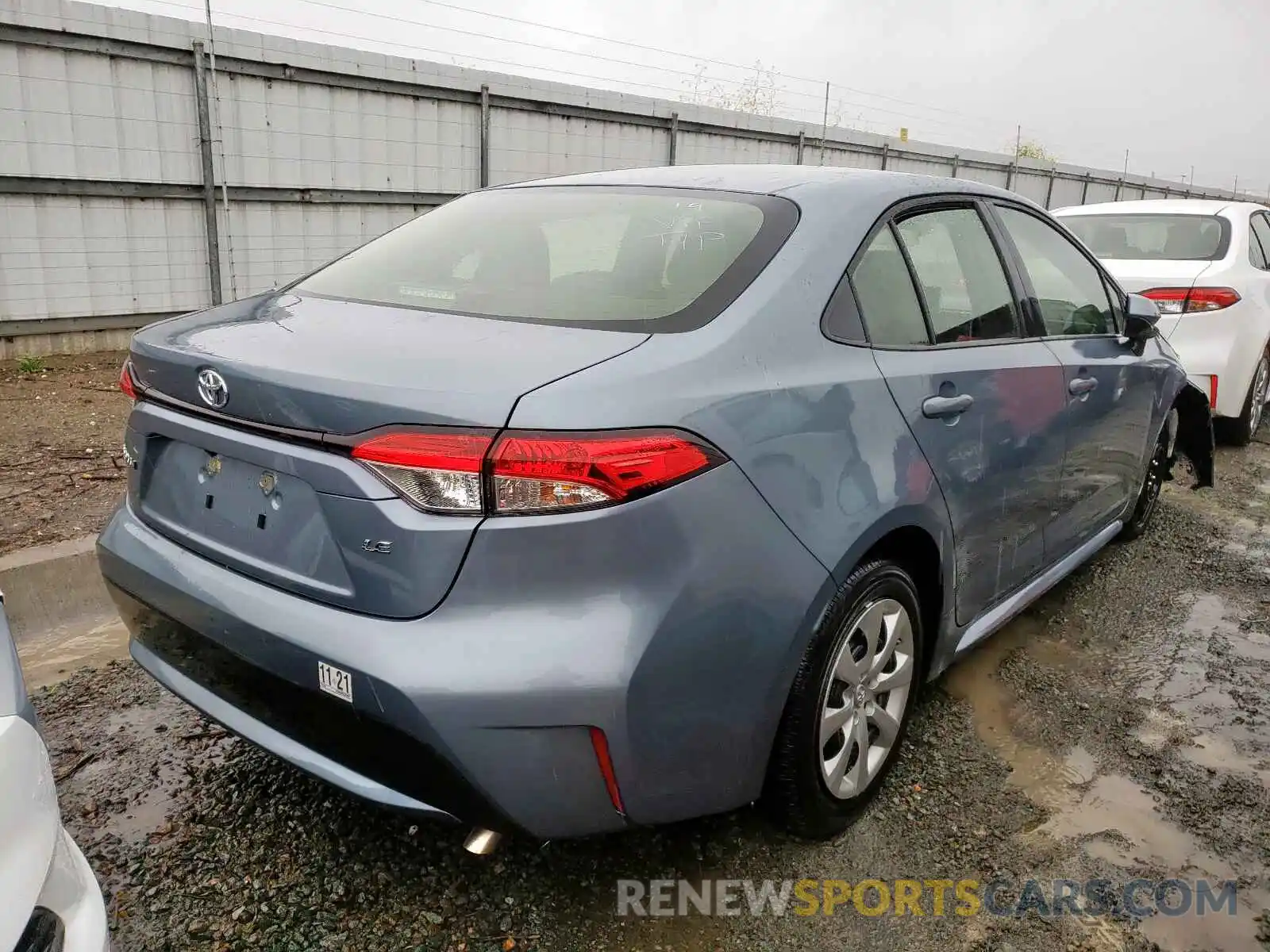 4 Photograph of a damaged car JTDEPRAE9LJ079327 TOYOTA COROLLA 2020