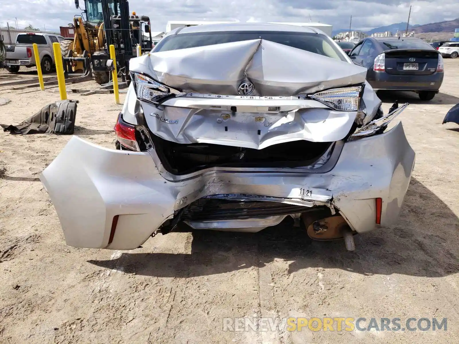 9 Фотография поврежденного автомобиля JTDEPRAE9LJ079988 TOYOTA COROLLA 2020