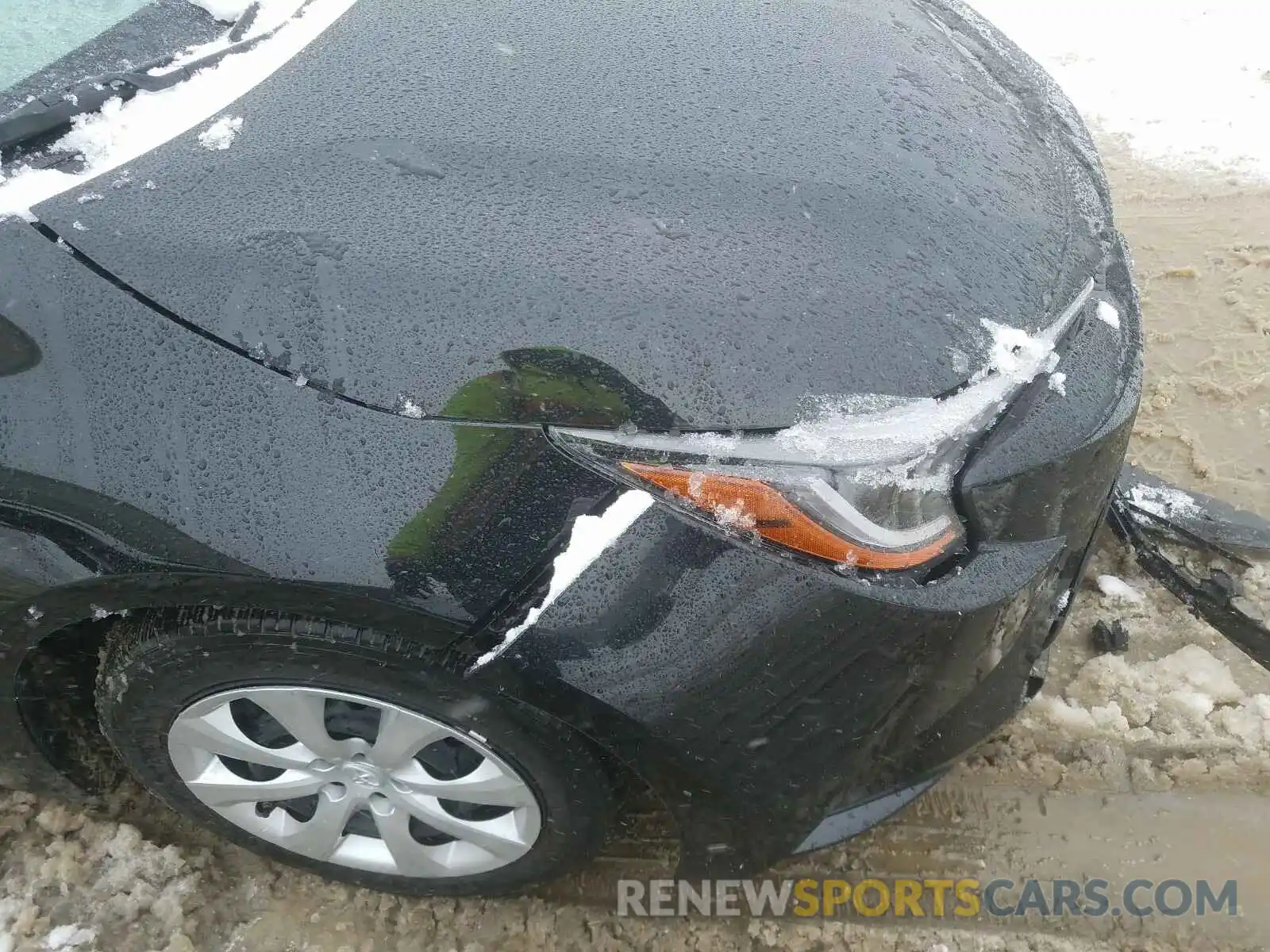 9 Photograph of a damaged car JTDEPRAE9LJ083166 TOYOTA COROLLA 2020