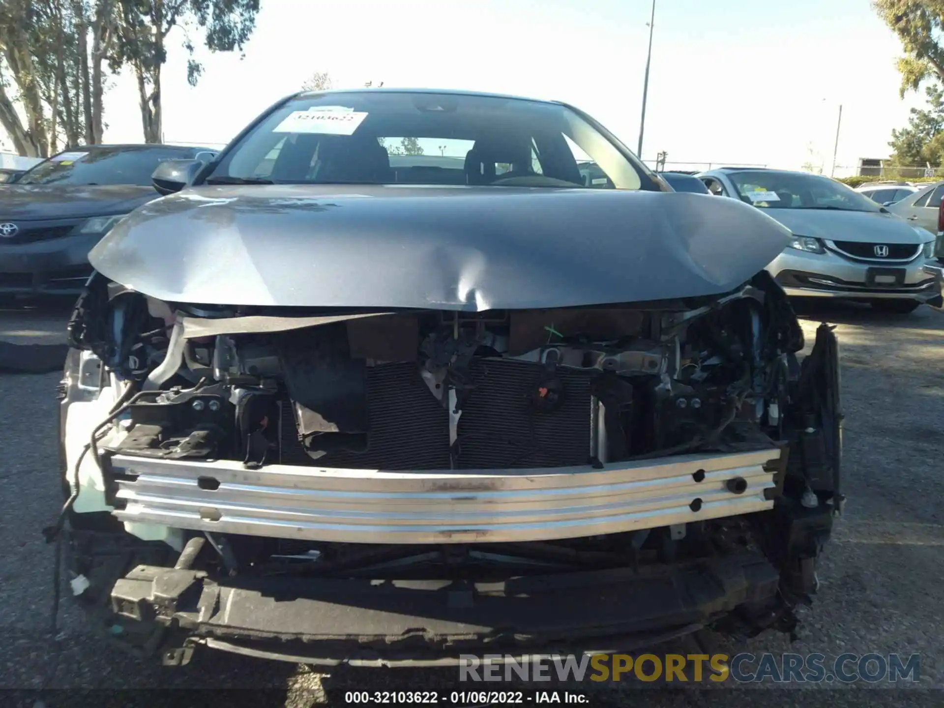 6 Photograph of a damaged car JTDEPRAE9LJ083474 TOYOTA COROLLA 2020