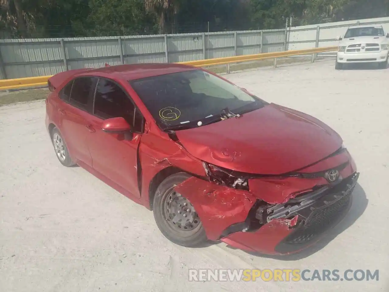 1 Photograph of a damaged car JTDEPRAE9LJ084706 TOYOTA COROLLA 2020