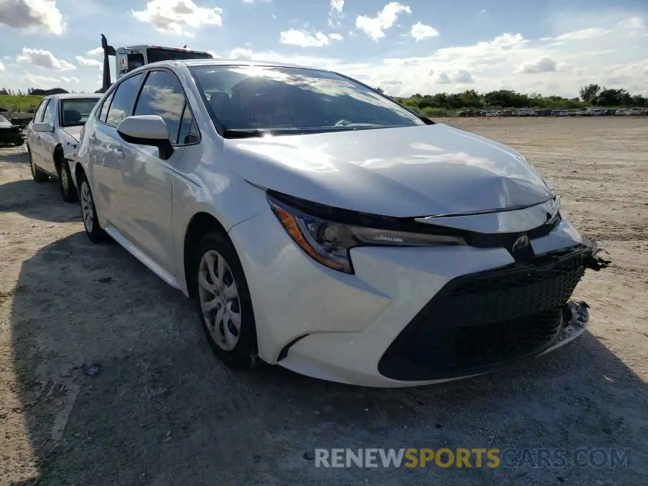 1 Photograph of a damaged car JTDEPRAE9LJ085953 TOYOTA COROLLA 2020