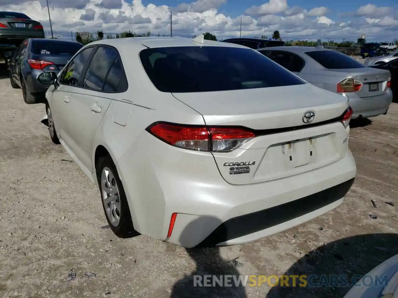 3 Photograph of a damaged car JTDEPRAE9LJ085953 TOYOTA COROLLA 2020