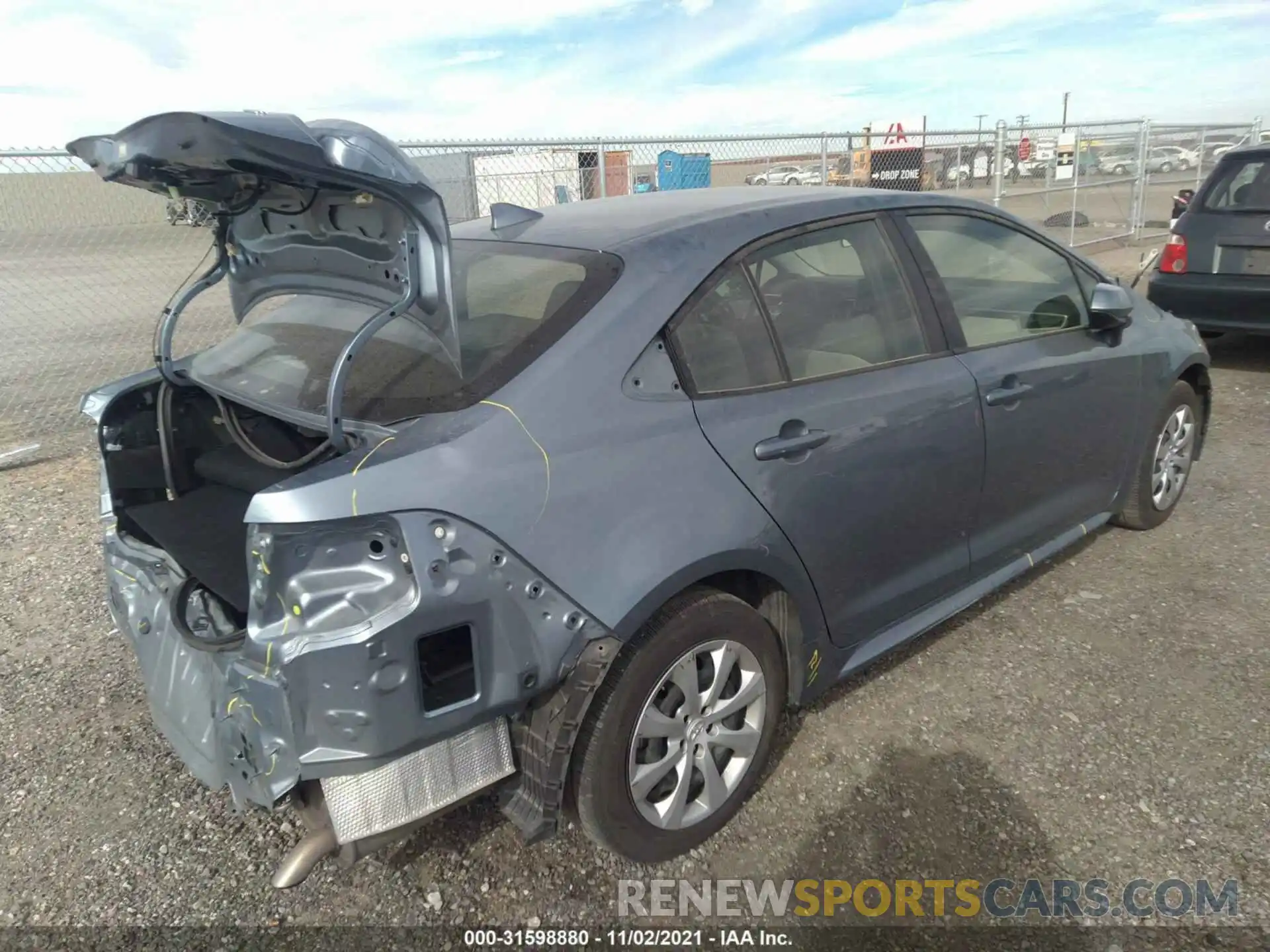 4 Photograph of a damaged car JTDEPRAE9LJ086813 TOYOTA COROLLA 2020