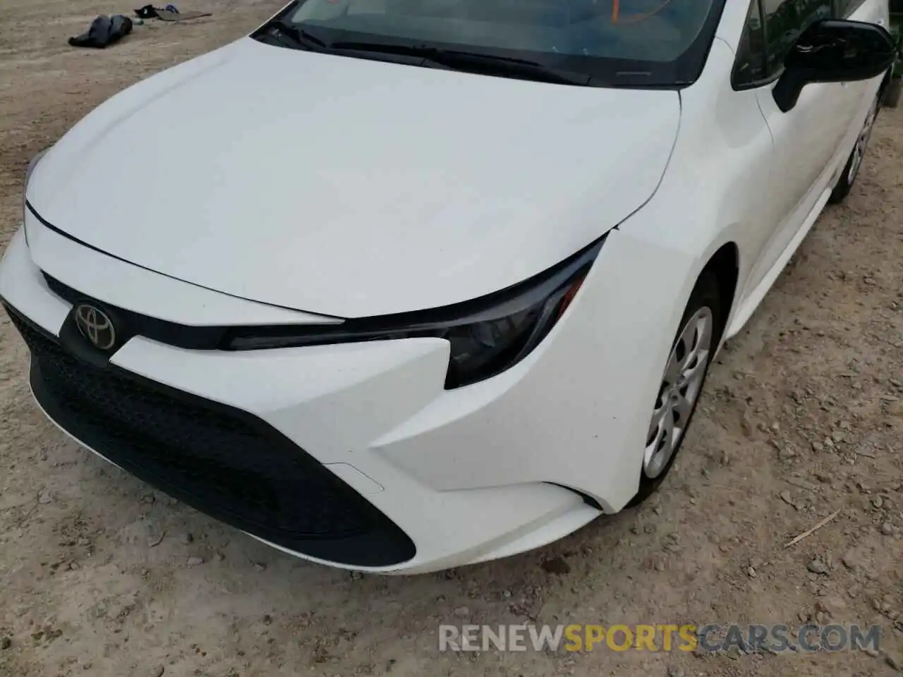 9 Photograph of a damaged car JTDEPRAE9LJ088626 TOYOTA COROLLA 2020