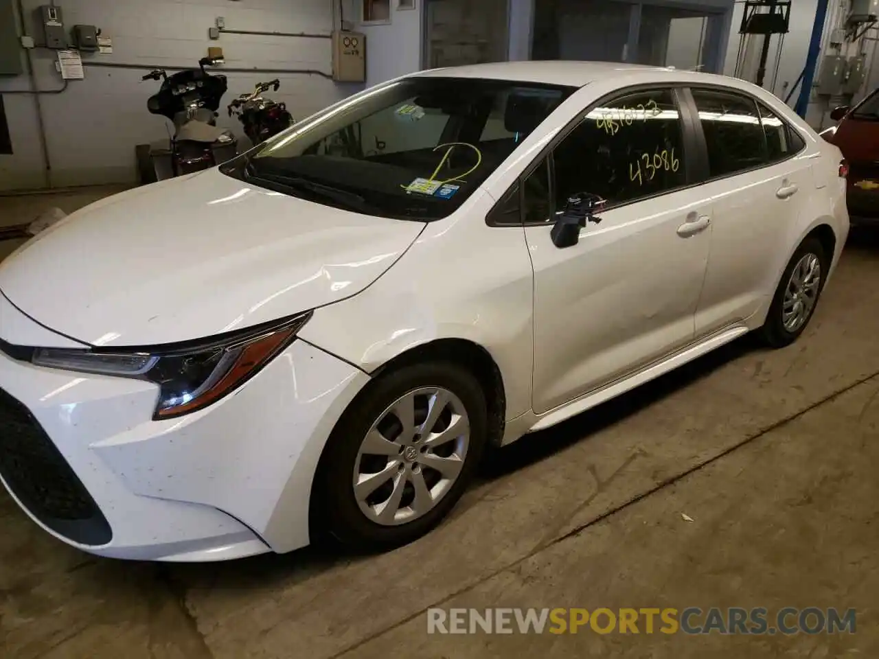 9 Photograph of a damaged car JTDEPRAE9LJ089243 TOYOTA COROLLA 2020