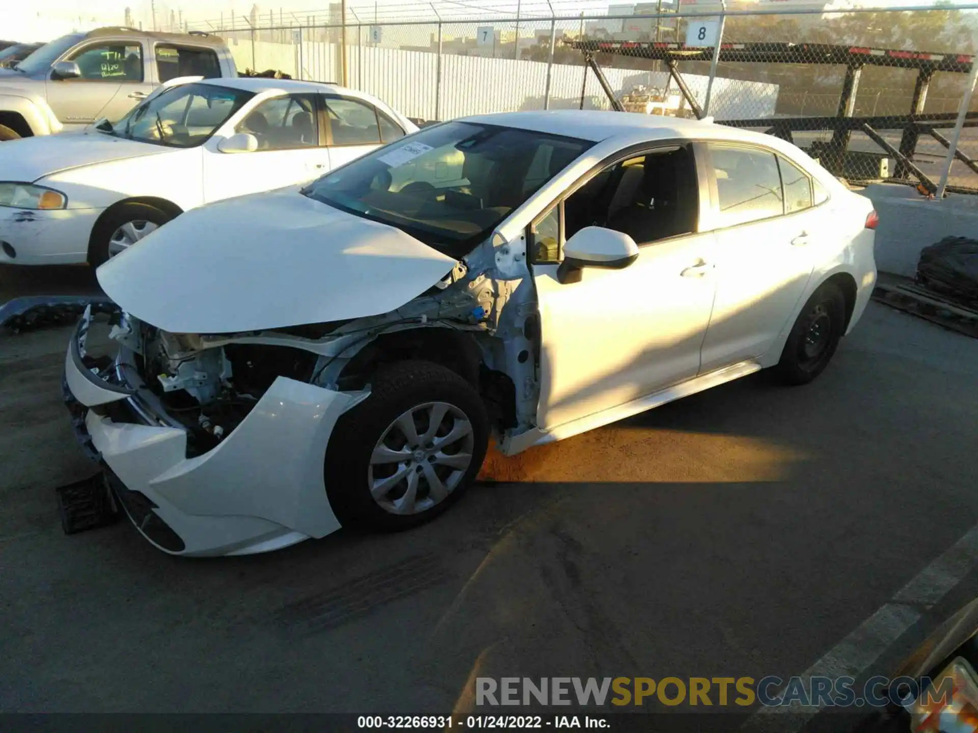 2 Photograph of a damaged car JTDEPRAE9LJ091669 TOYOTA COROLLA 2020