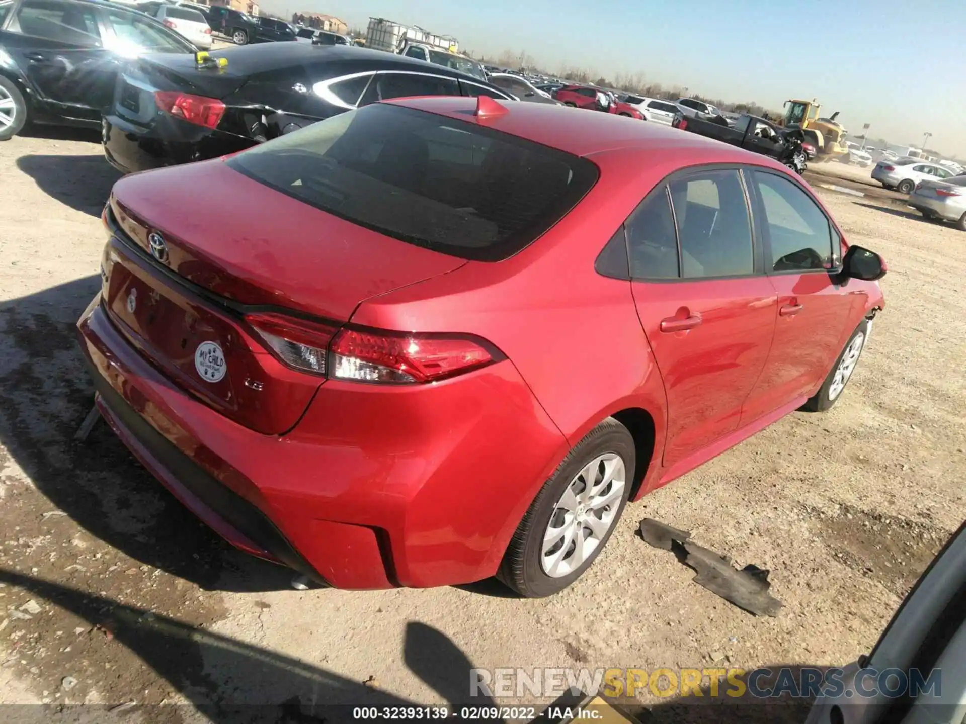 4 Photograph of a damaged car JTDEPRAE9LJ091817 TOYOTA COROLLA 2020