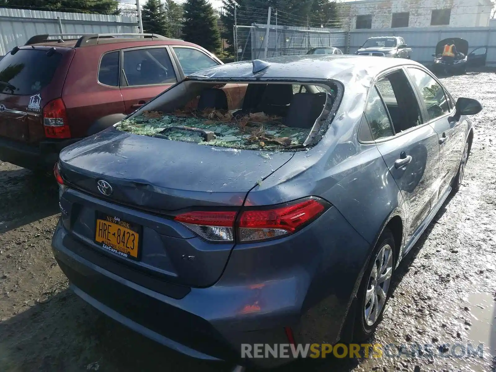 9 Photograph of a damaged car JTDEPRAE9LJ093678 TOYOTA COROLLA 2020