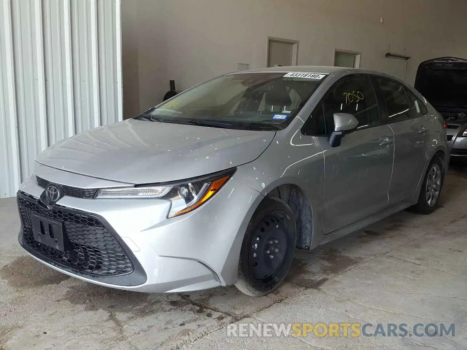 2 Photograph of a damaged car JTDEPRAE9LJ094927 TOYOTA COROLLA 2020