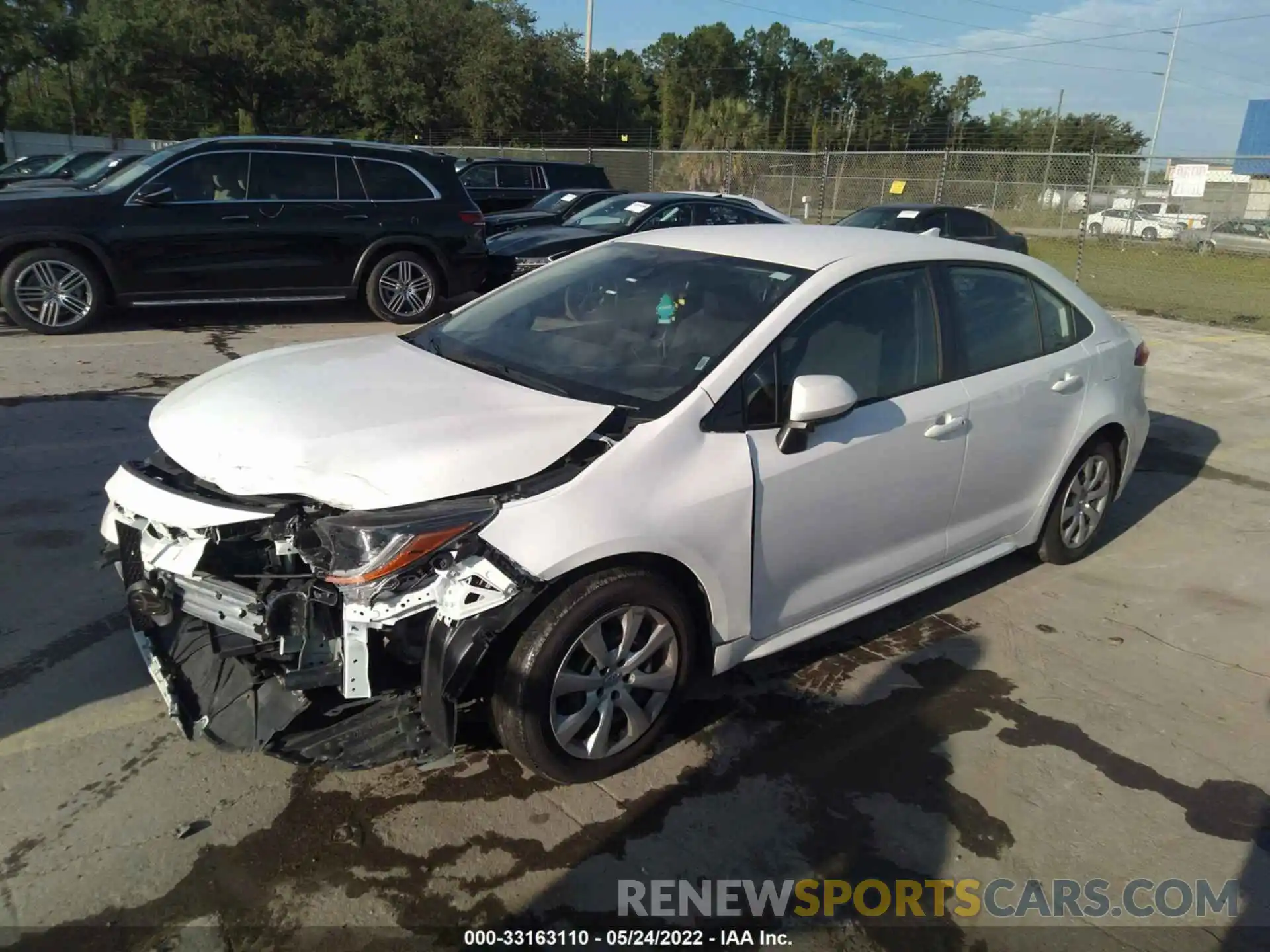 2 Photograph of a damaged car JTDEPRAE9LJ095639 TOYOTA COROLLA 2020