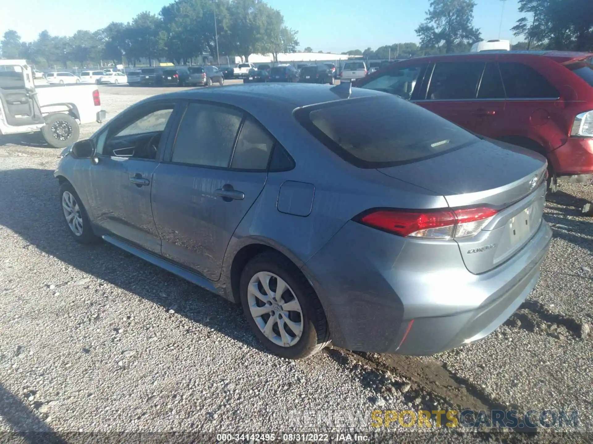 3 Photograph of a damaged car JTDEPRAE9LJ096919 TOYOTA COROLLA 2020