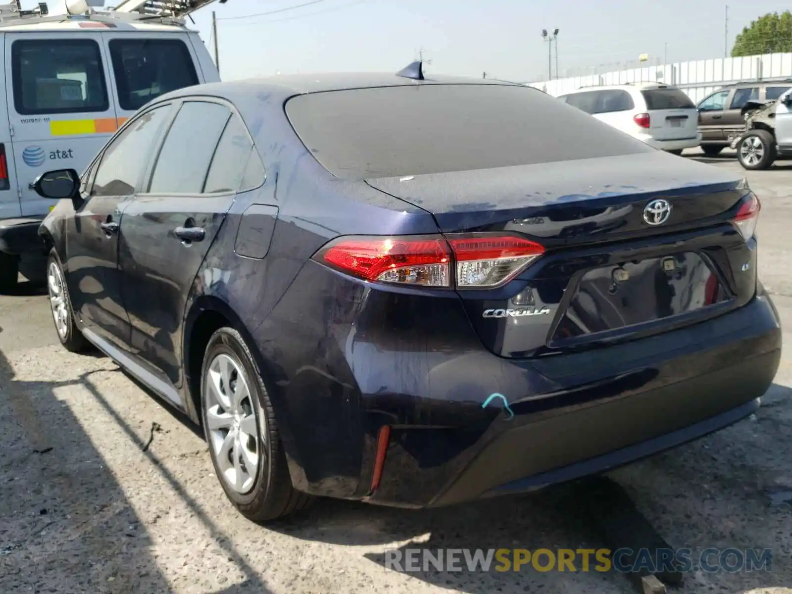 3 Photograph of a damaged car JTDEPRAE9LJ098525 TOYOTA COROLLA 2020