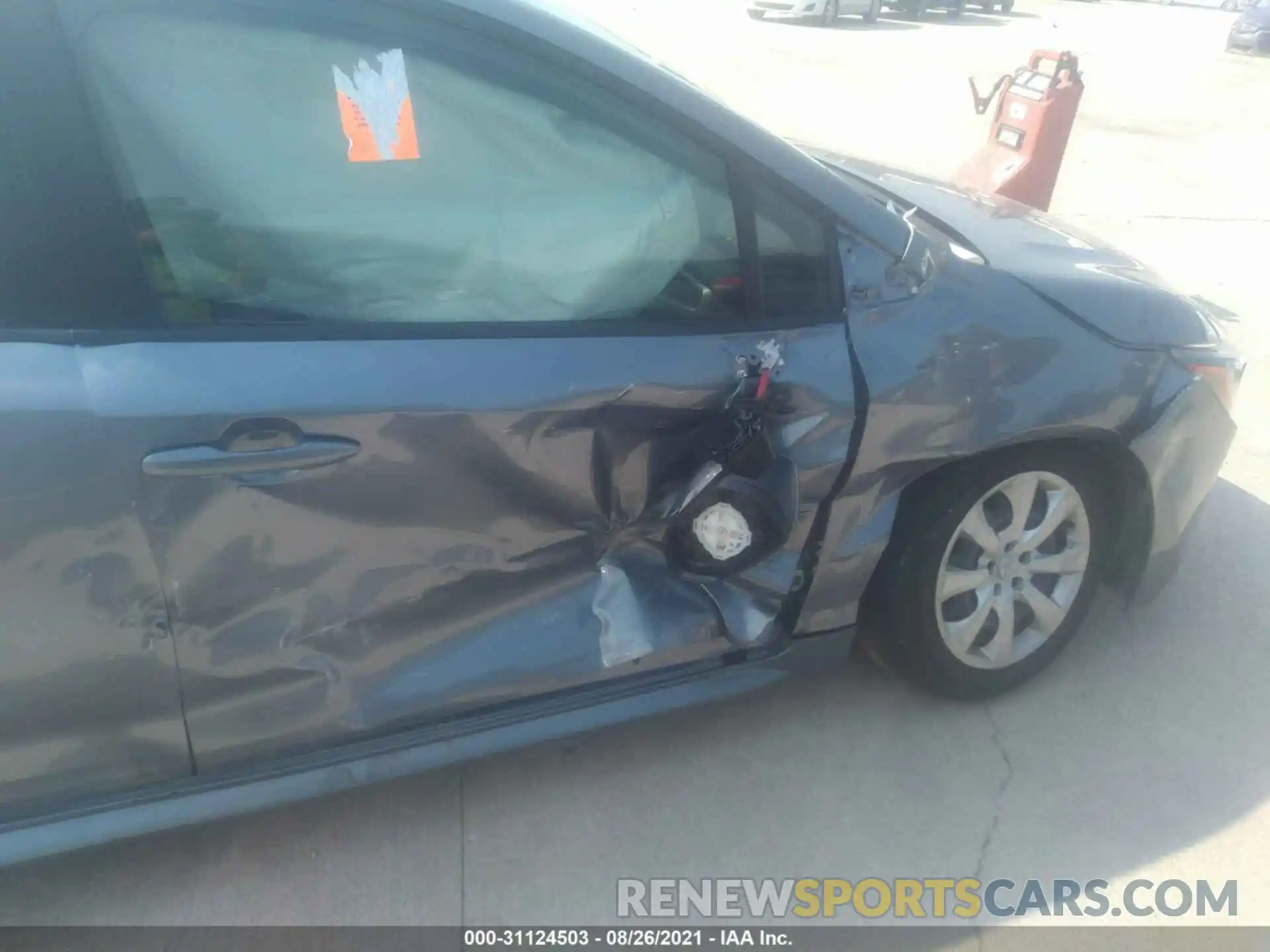 6 Photograph of a damaged car JTDEPRAE9LJ099030 TOYOTA COROLLA 2020