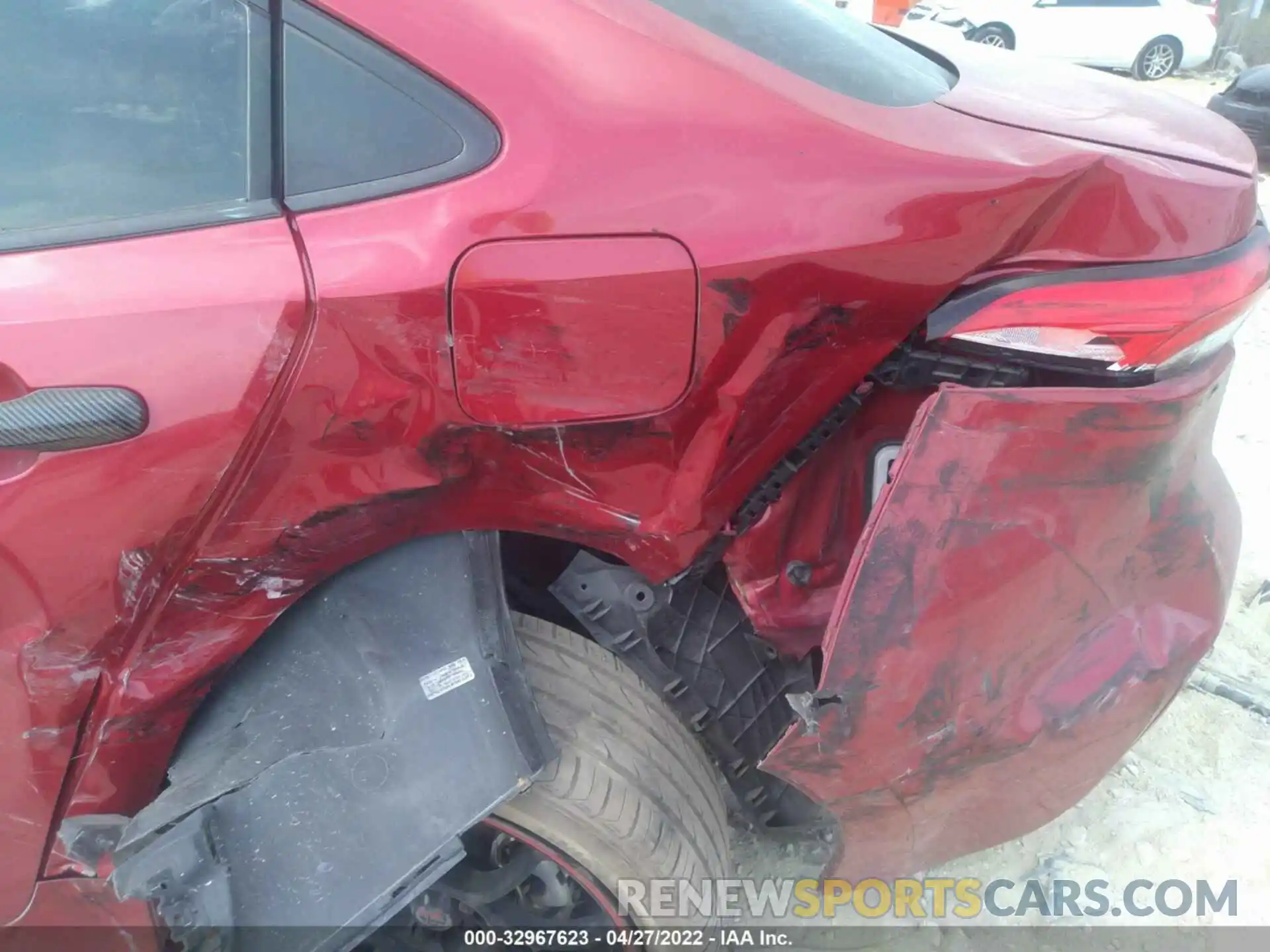 6 Photograph of a damaged car JTDEPRAE9LJ099514 TOYOTA COROLLA 2020