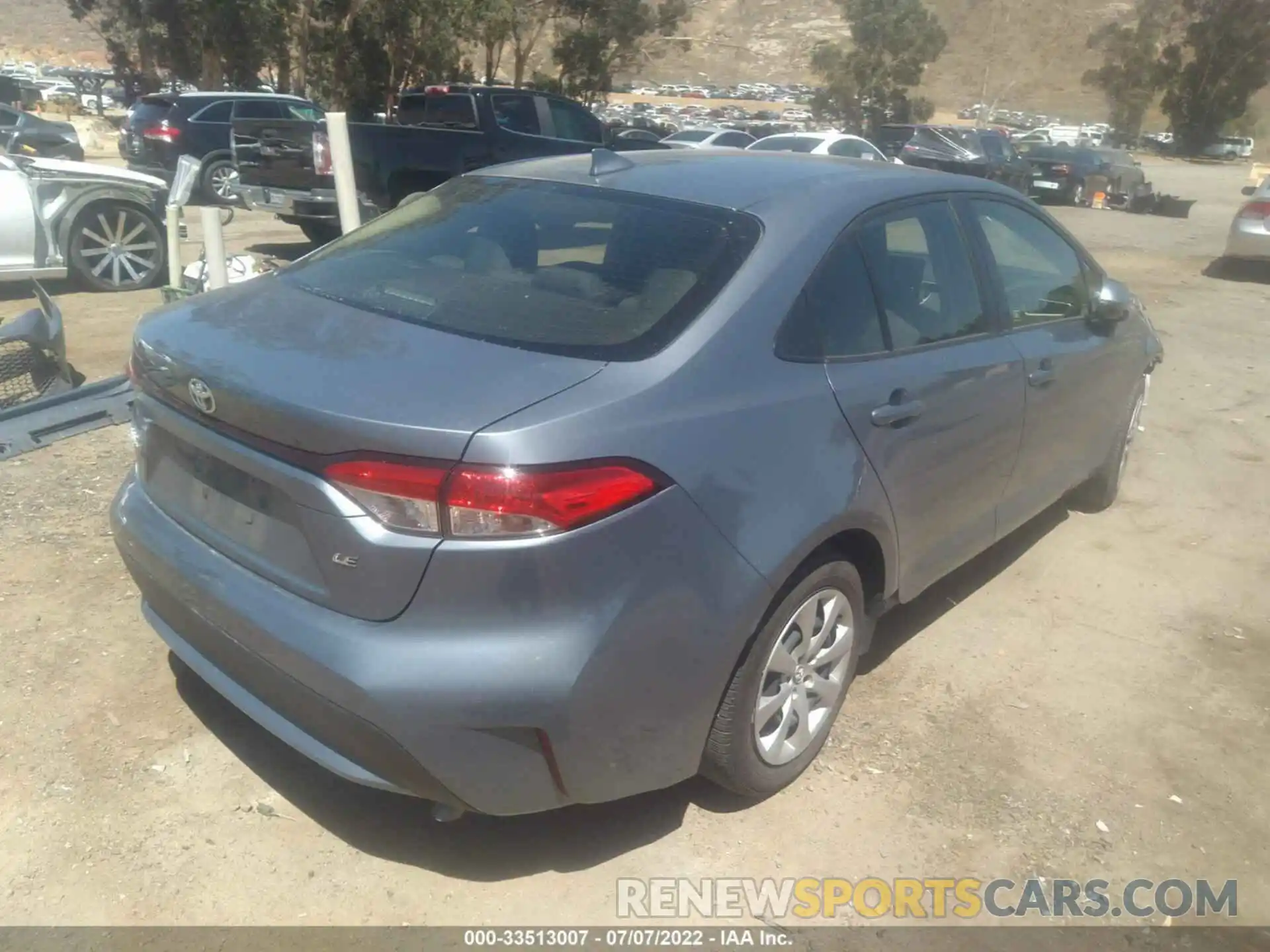 4 Photograph of a damaged car JTDEPRAE9LJ100208 TOYOTA COROLLA 2020