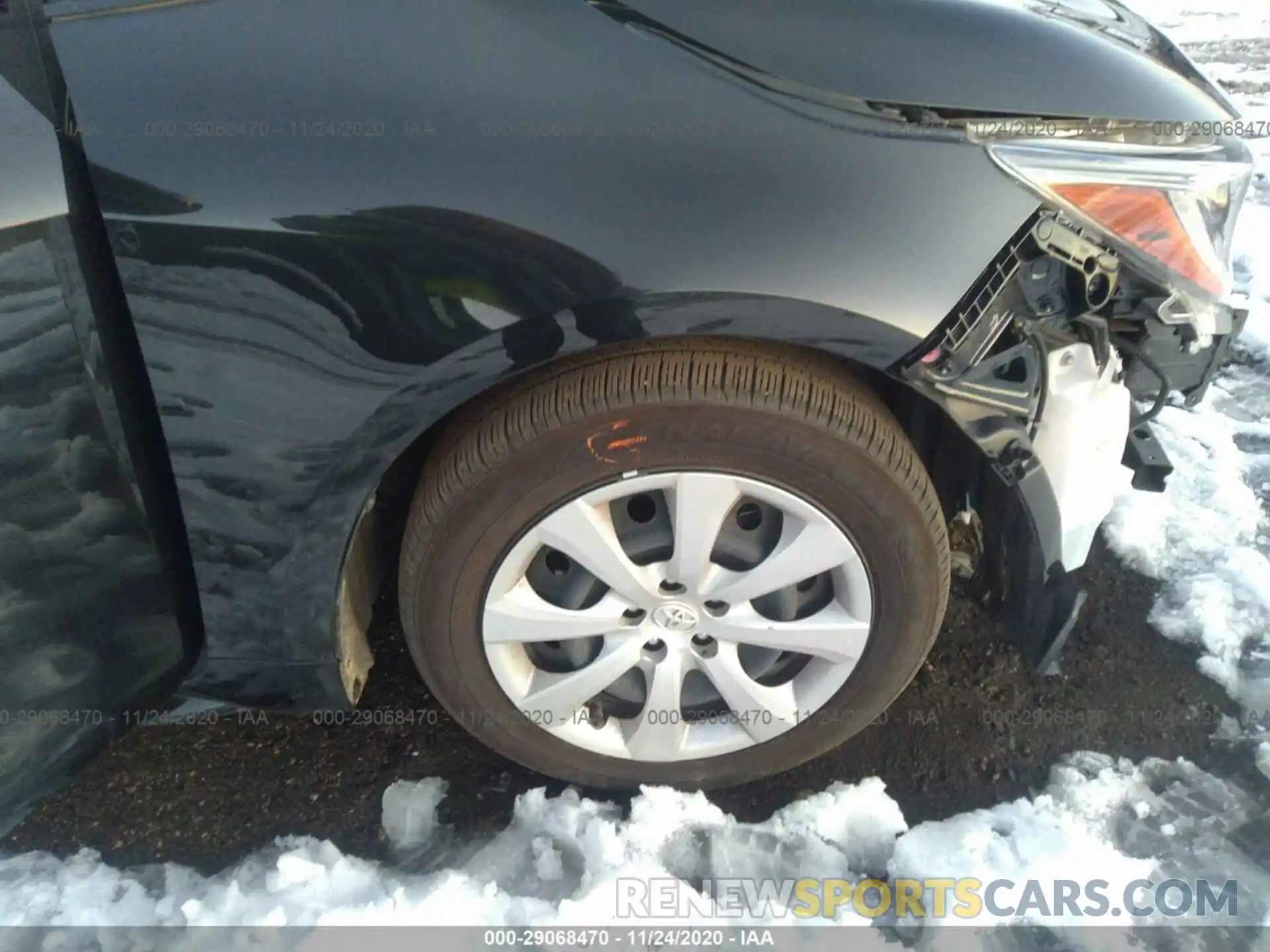 14 Photograph of a damaged car JTDEPRAE9LJ101780 TOYOTA COROLLA 2020