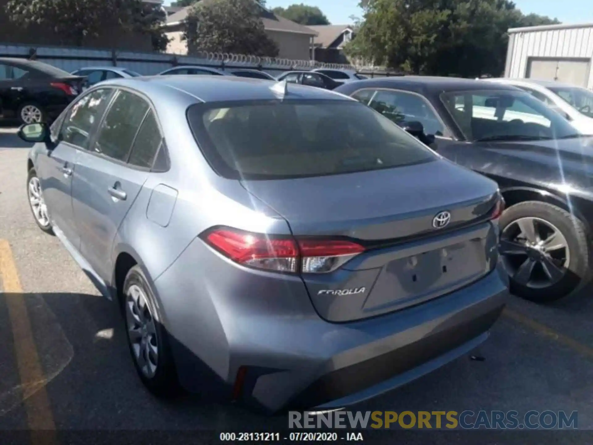 4 Photograph of a damaged car JTDEPRAE9LJ102119 TOYOTA COROLLA 2020