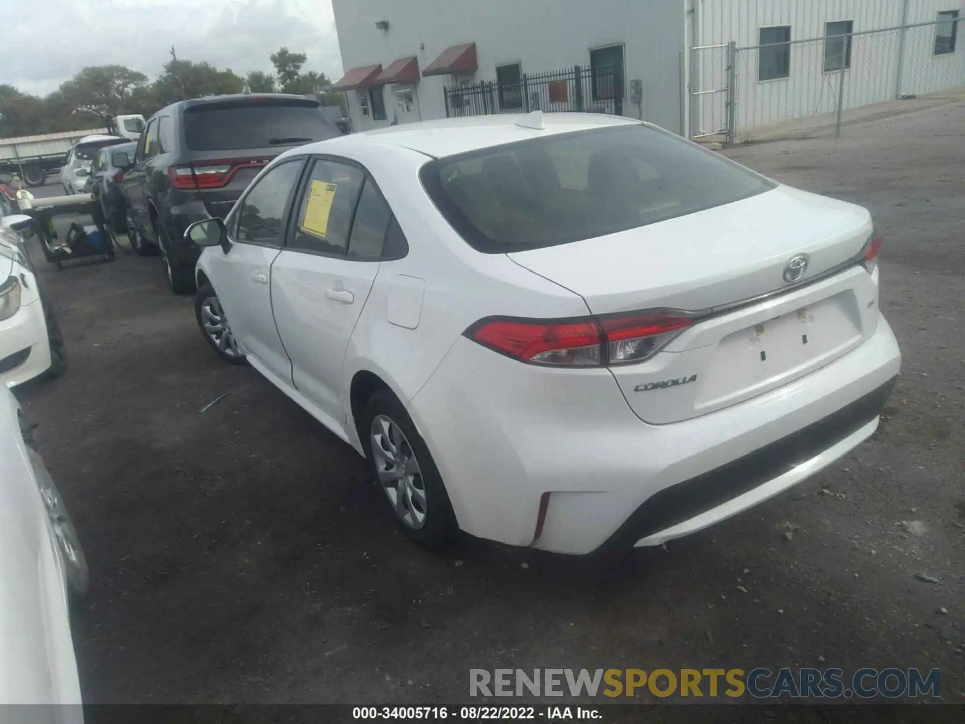 3 Photograph of a damaged car JTDEPRAE9LJ102914 TOYOTA COROLLA 2020