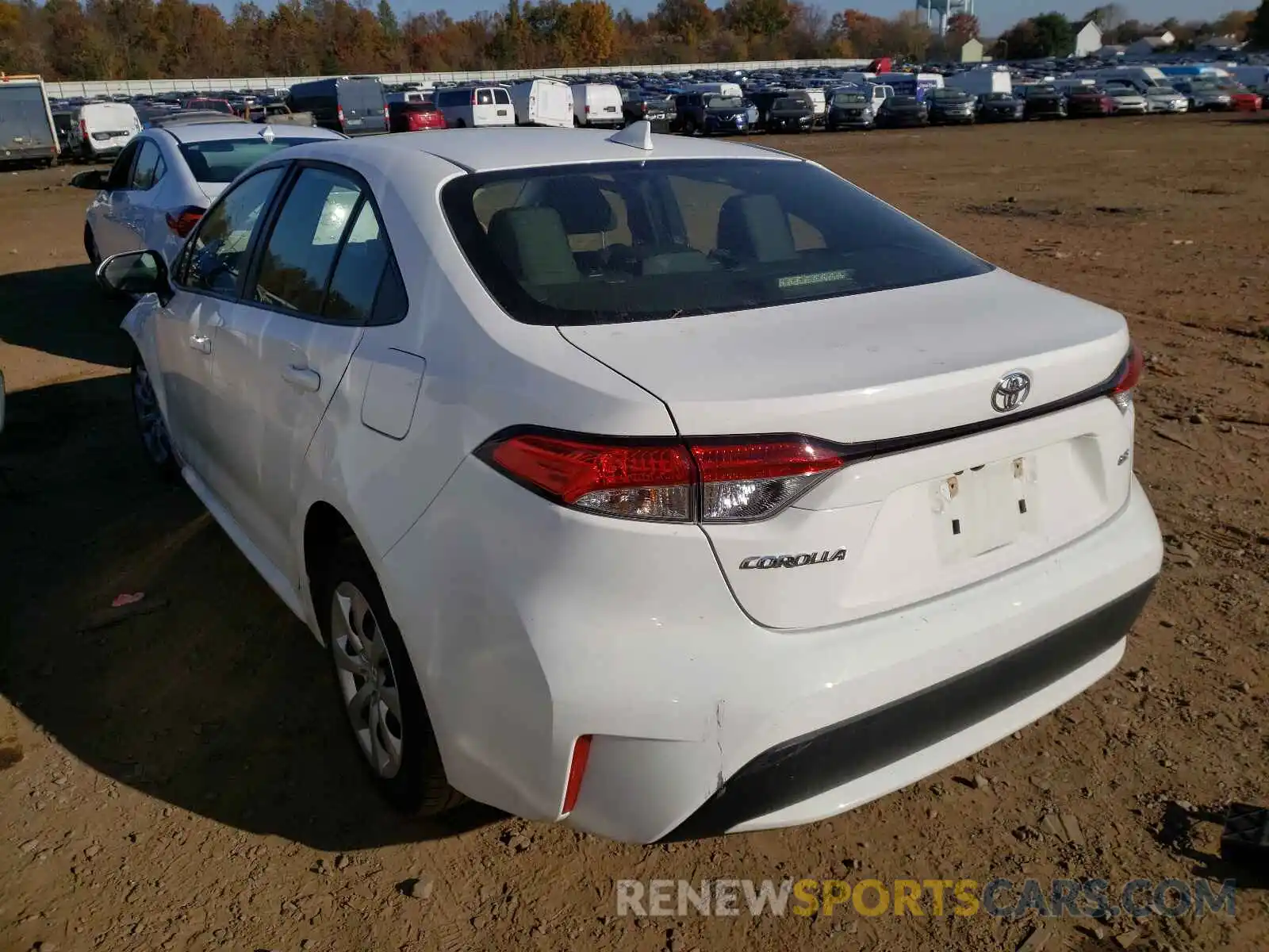 3 Photograph of a damaged car JTDEPRAE9LJ103691 TOYOTA COROLLA 2020