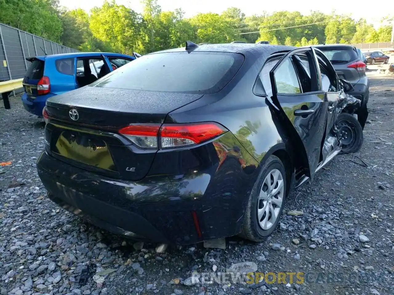 4 Photograph of a damaged car JTDEPRAE9LJ104081 TOYOTA COROLLA 2020