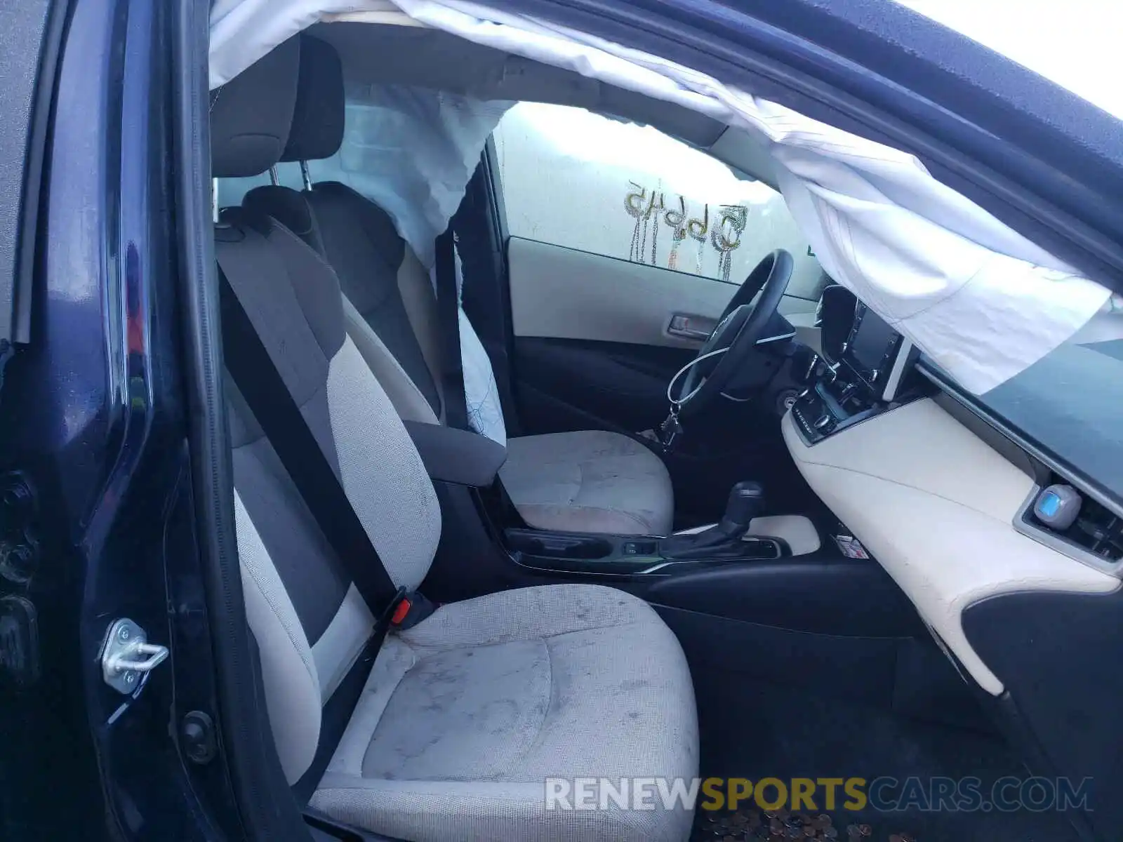 5 Photograph of a damaged car JTDEPRAE9LJ104095 TOYOTA COROLLA 2020