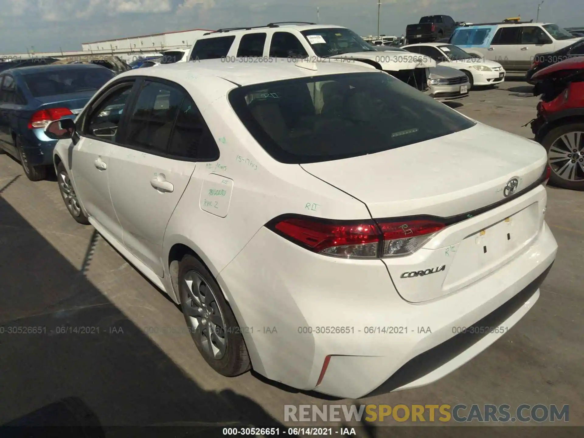 3 Photograph of a damaged car JTDEPRAE9LJ104338 TOYOTA COROLLA 2020