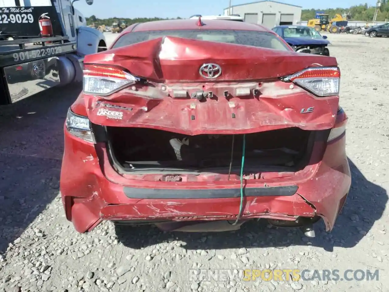 9 Photograph of a damaged car JTDEPRAE9LJ104971 TOYOTA COROLLA 2020