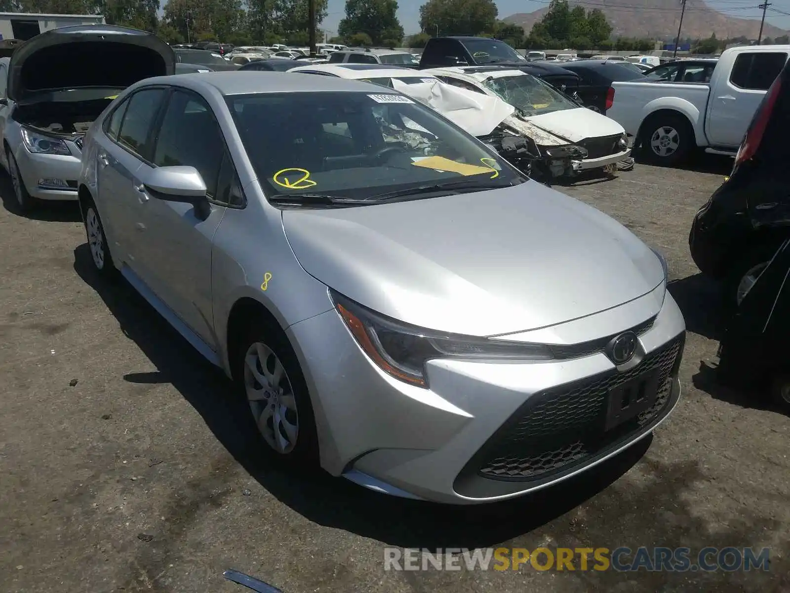 1 Photograph of a damaged car JTDEPRAE9LJ106381 TOYOTA COROLLA 2020