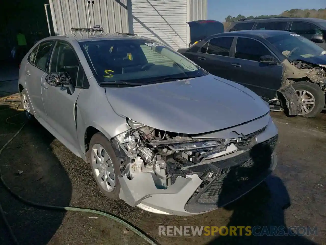 1 Photograph of a damaged car JTDEPRAE9LJ108728 TOYOTA COROLLA 2020