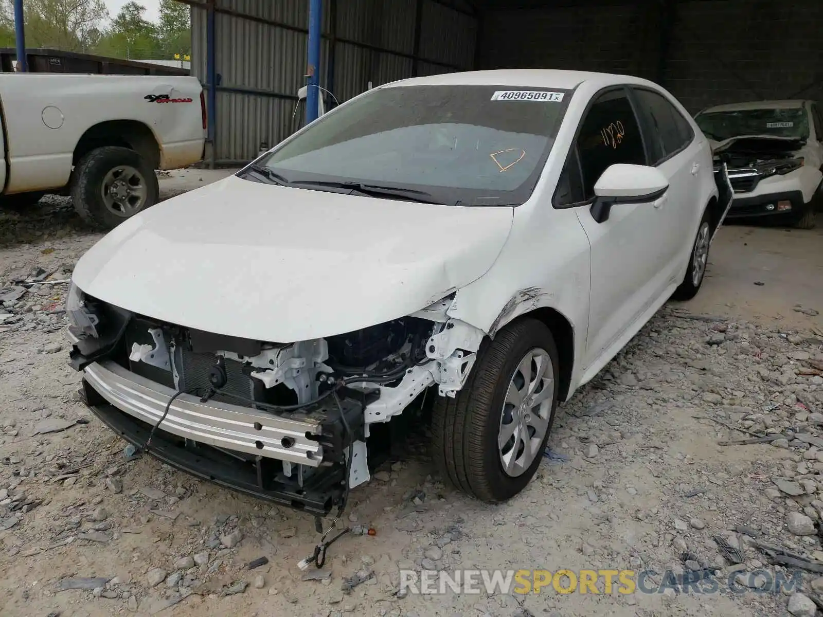 2 Photograph of a damaged car JTDEPRAE9LJ110026 TOYOTA COROLLA 2020