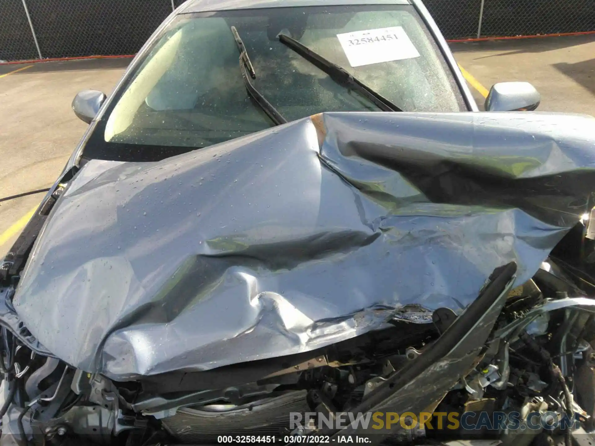 10 Photograph of a damaged car JTDEPRAE9LJ112195 TOYOTA COROLLA 2020