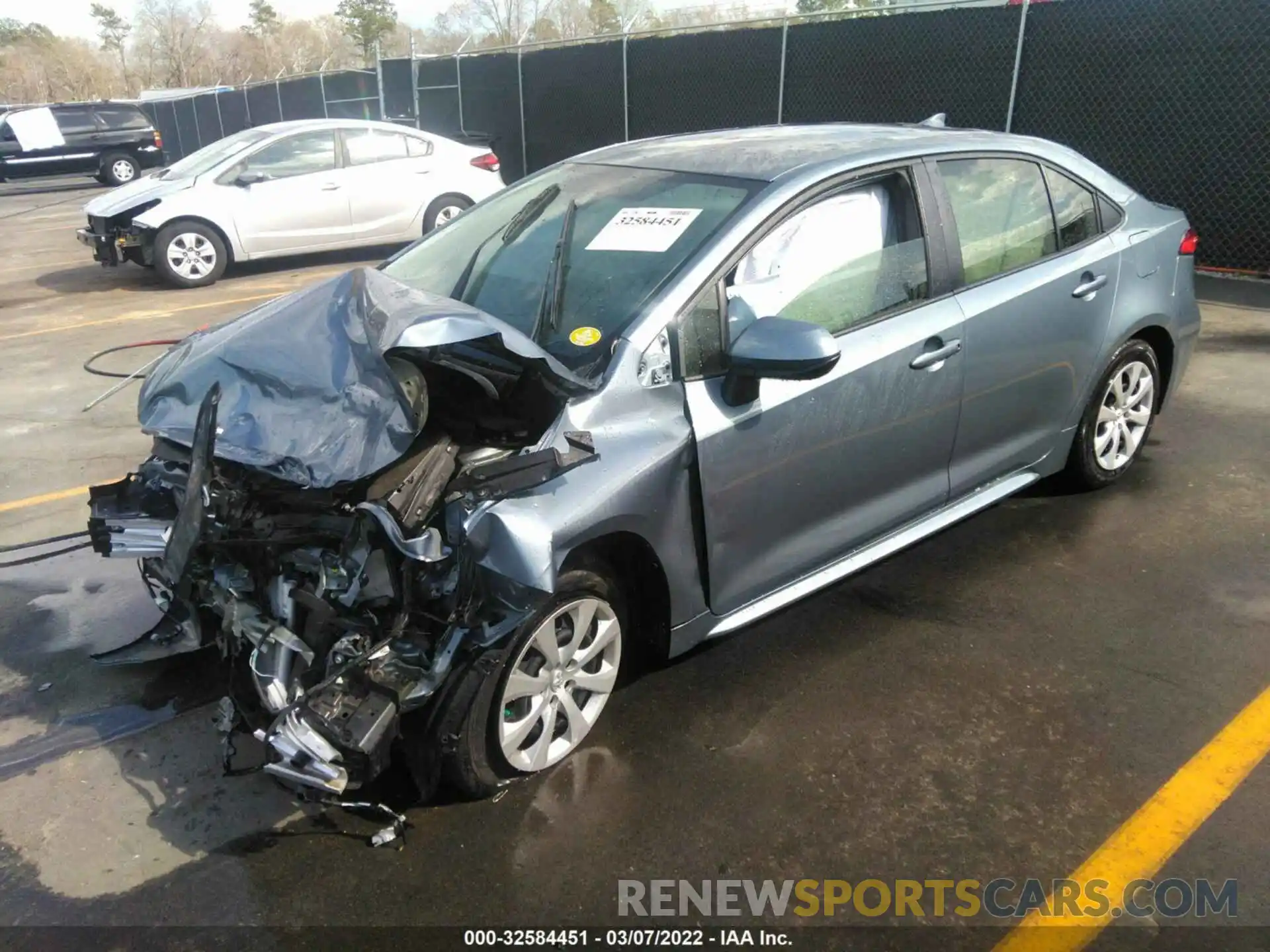 2 Photograph of a damaged car JTDEPRAE9LJ112195 TOYOTA COROLLA 2020