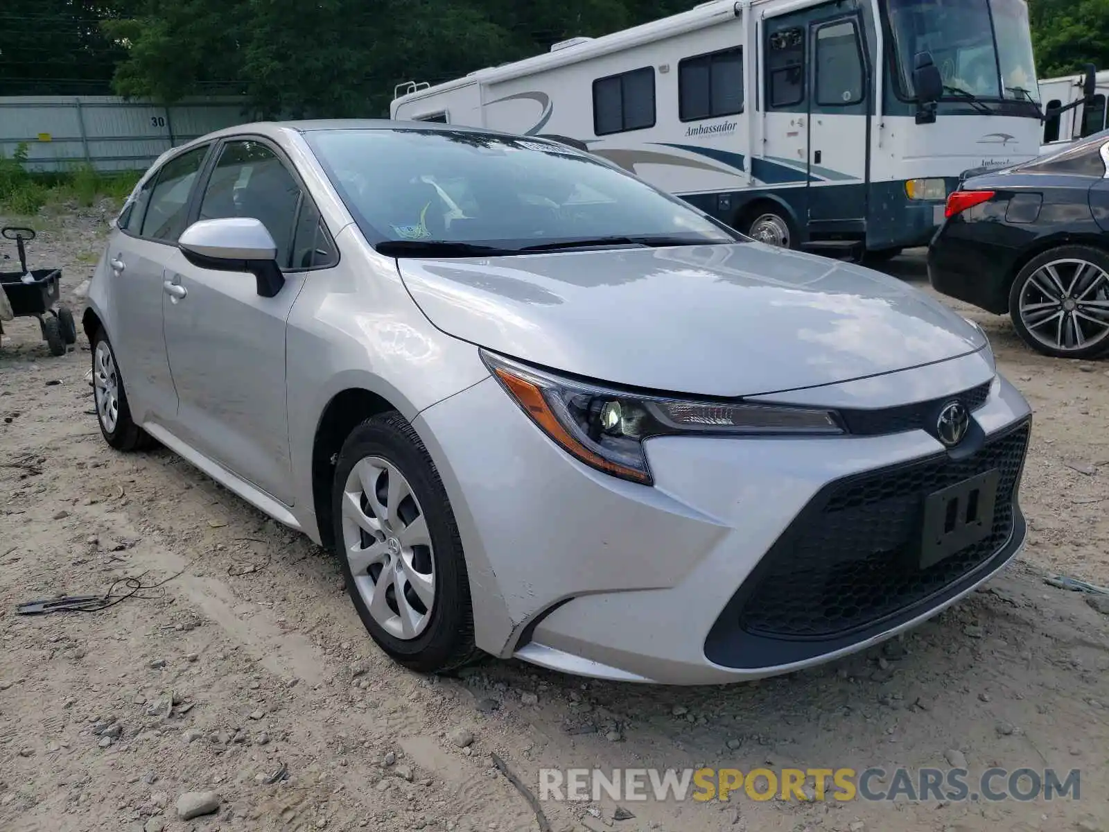 1 Photograph of a damaged car JTDEPRAE9LJ113332 TOYOTA COROLLA 2020