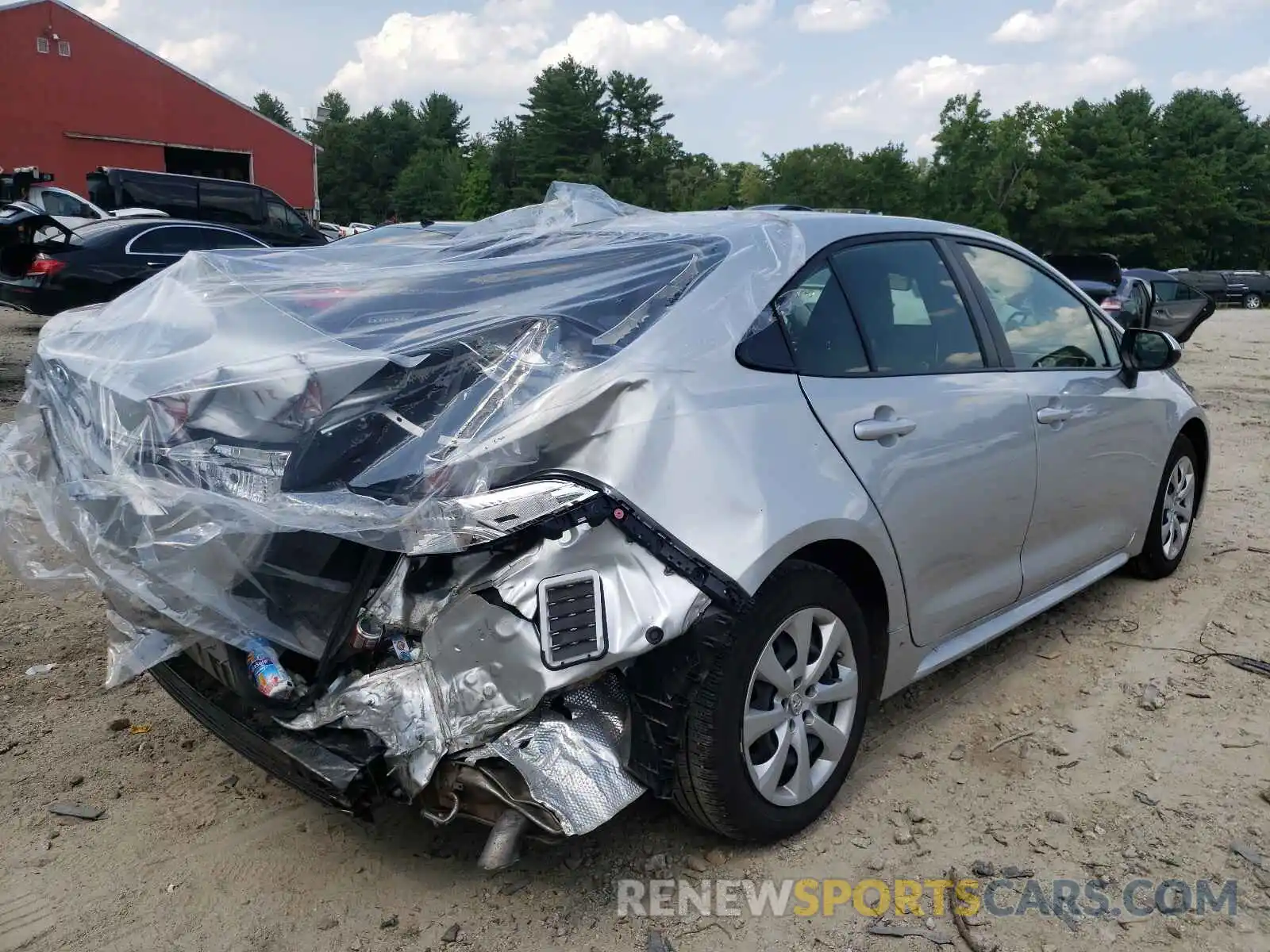 4 Photograph of a damaged car JTDEPRAE9LJ113332 TOYOTA COROLLA 2020