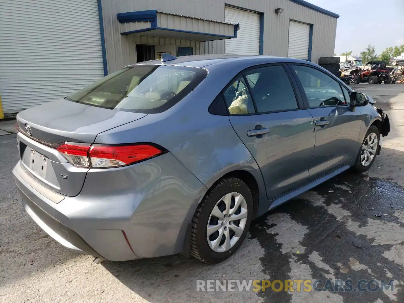 4 Photograph of a damaged car JTDEPRAE9LJ115128 TOYOTA COROLLA 2020