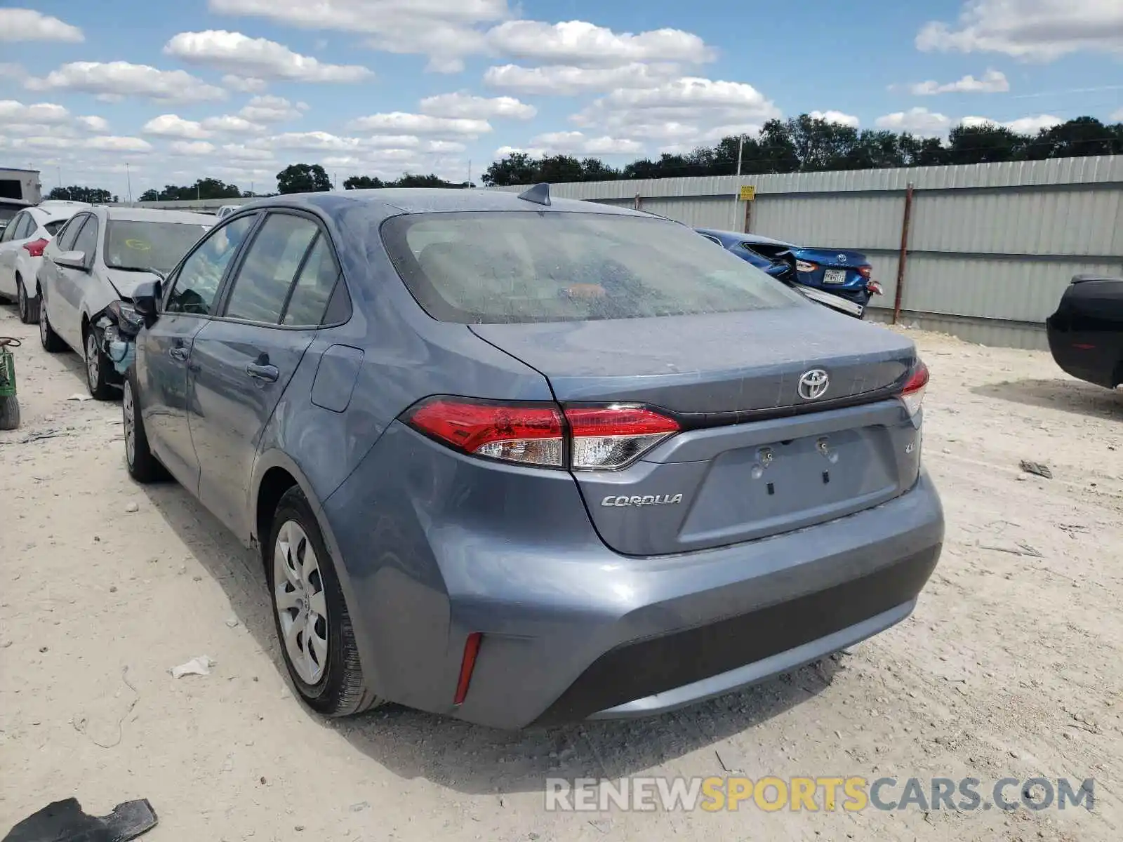 3 Photograph of a damaged car JTDEPRAE9LJ115324 TOYOTA COROLLA 2020