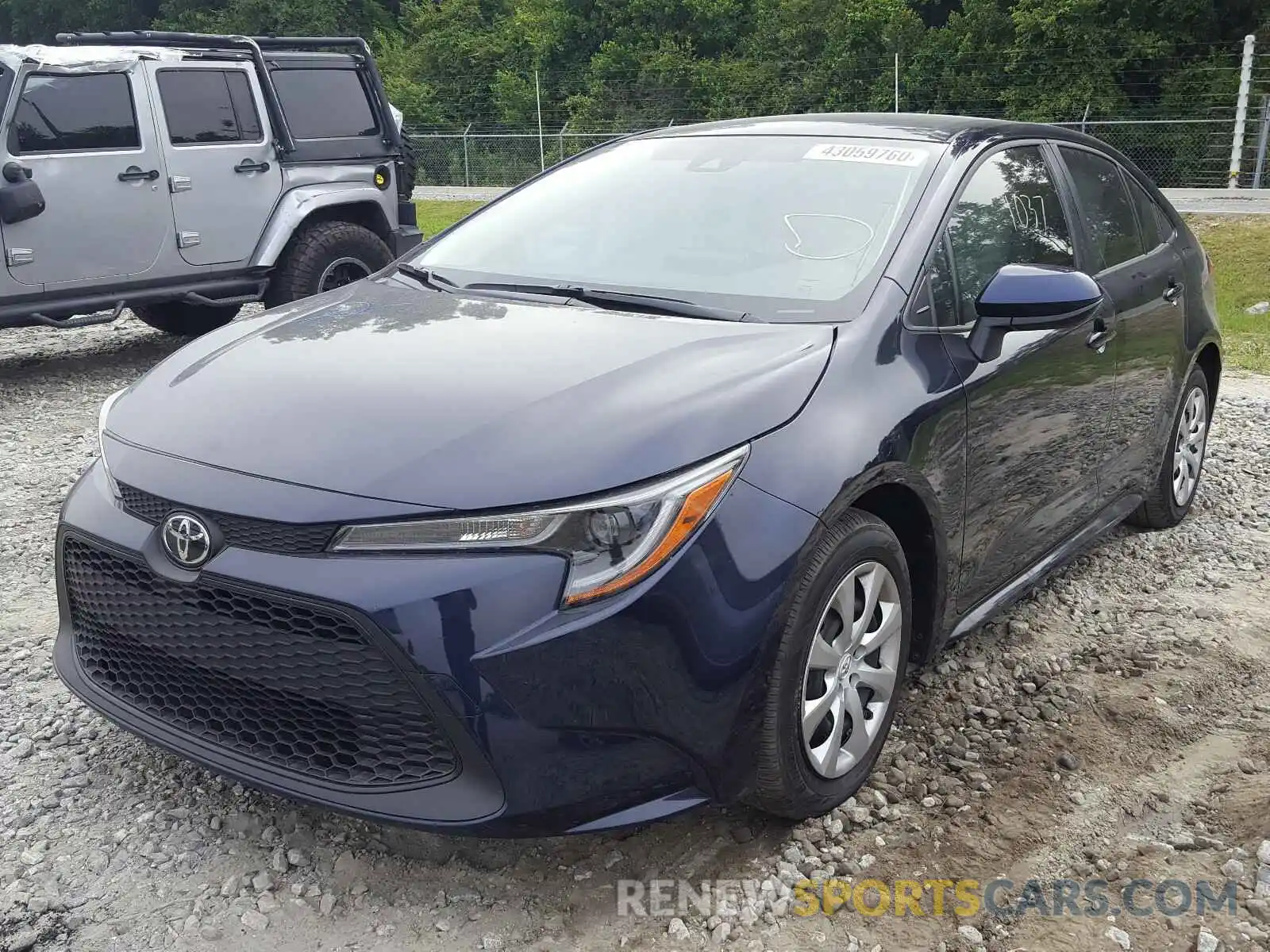 2 Photograph of a damaged car JTDEPRAE9LJ115761 TOYOTA COROLLA 2020